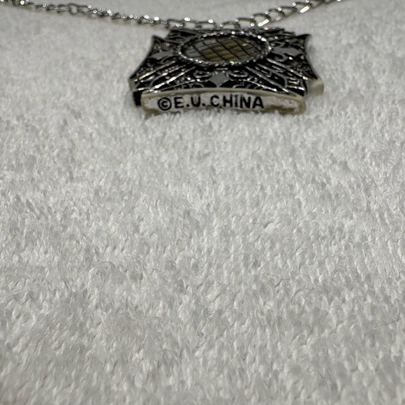 Vintage Vampire Necklace Gothic Cross Pendant Unisex - Picture 7 of 13